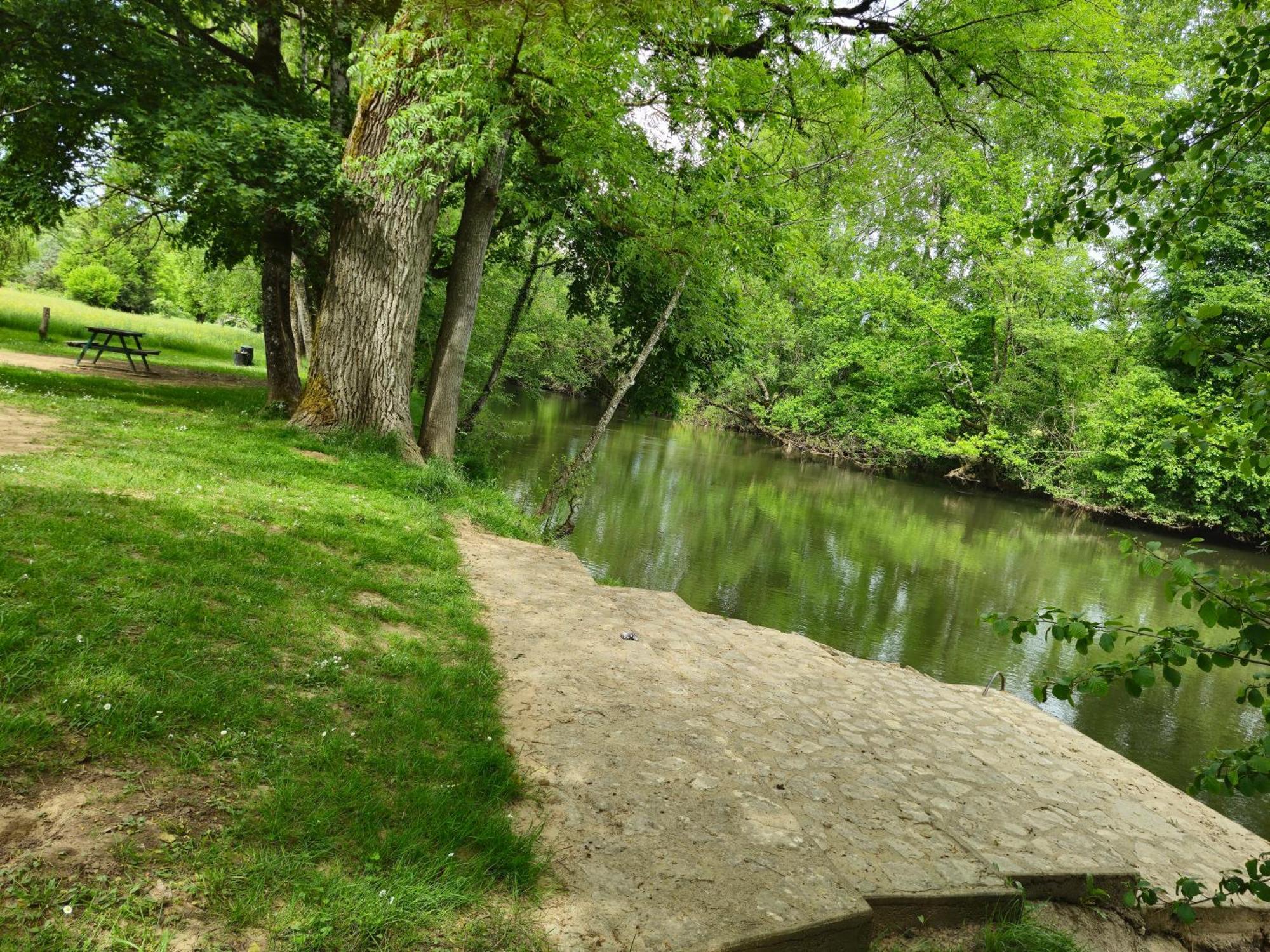 Vila Weckerlin Sarliac-sur-l'Isle Exteriér fotografie