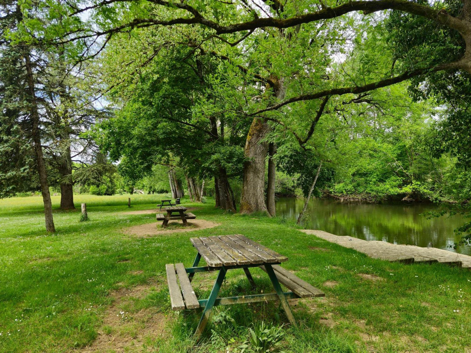 Vila Weckerlin Sarliac-sur-l'Isle Exteriér fotografie